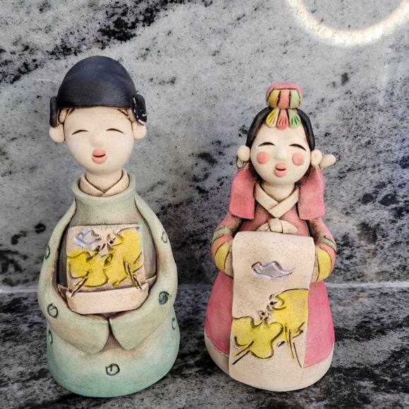 Vintage Other - Japanese Figurines Pottery Clay Set of 2